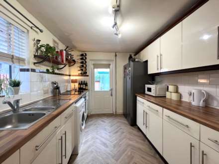 Marmadon Road, London SE18 1EQ  ** VIDEO & 3D FLOORPLAN AVAILABLE **, Image 3