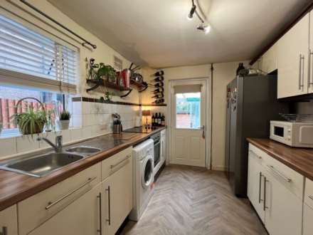 Marmadon Road, London SE18 1EQ  ** VIDEO & 3D FLOORPLAN AVAILABLE **, Image 4