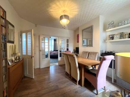 Marmadon Road, London SE18 1EQ  ** VIDEO & 3D FLOORPLAN AVAILABLE **, Image 8