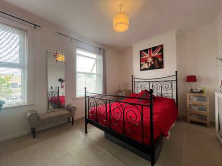 Marmadon Road, London SE18 1EQ  ** VIDEO & 3D FLOORPLAN AVAILABLE **, Image 9