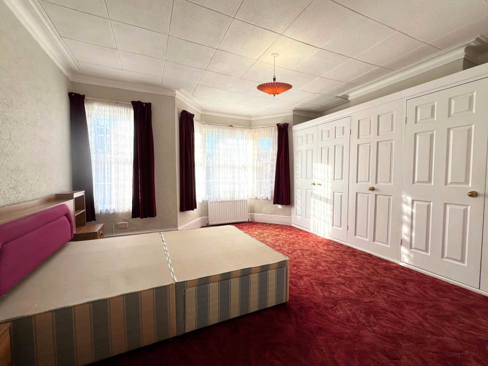 Abbey Wood Road, London, Image 9