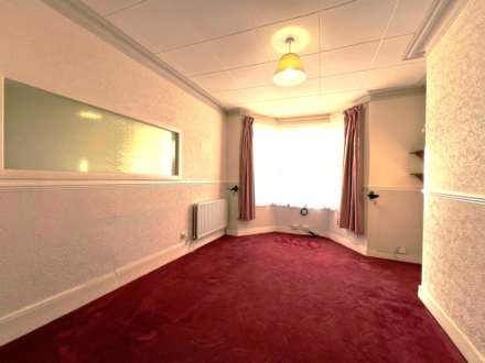 Abbey Wood Road, London, Image 4