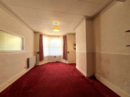 Abbey Wood Road, London, Image 5