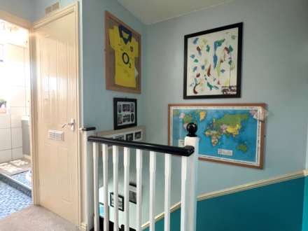 Wentworth Close, London  ** VIDEO & 3D FLOORPLAN AVAILABLE **, Image 7