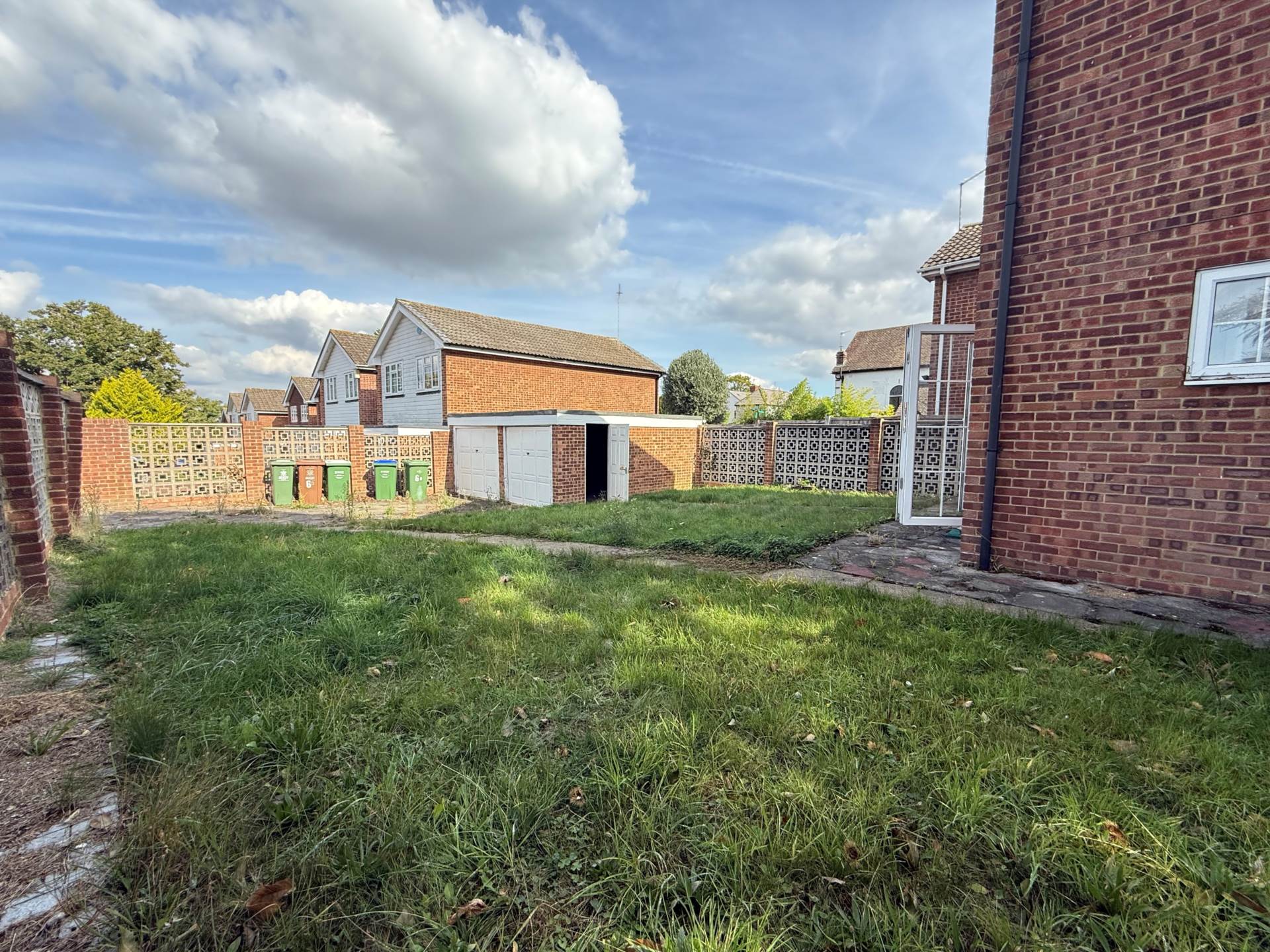 Carlton Road, Erith  ** VIDEO & 3D FLOORPLAN AVAILABLE **, Image 14
