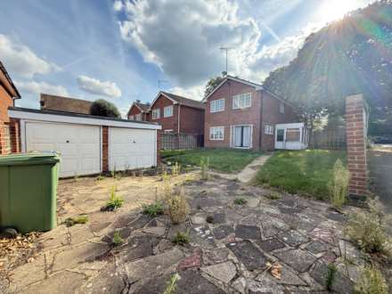 Carlton Road, Erith  ** VIDEO & 3D FLOORPLAN AVAILABLE **, Image 13