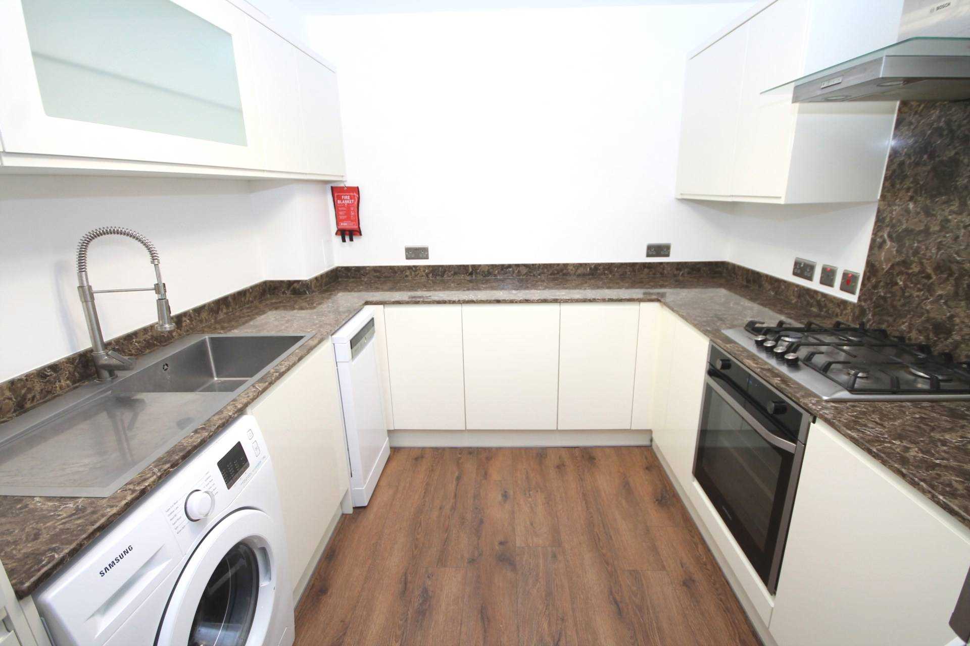 Cutter House, Macarthur Close ** 3D FLOORPLAN AVAILABLE **, Image 10