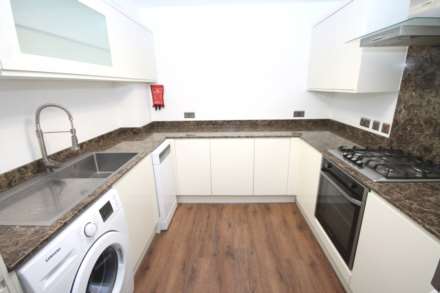Cutter House, Macarthur Close ** 3D FLOORPLAN AVAILABLE **, Image 10
