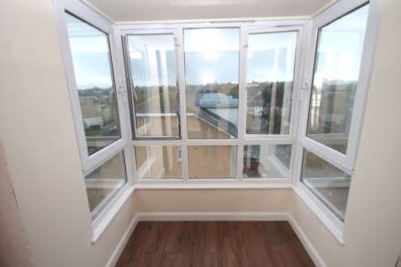 Cutter House, Macarthur Close ** 3D FLOORPLAN AVAILABLE **, Image 9