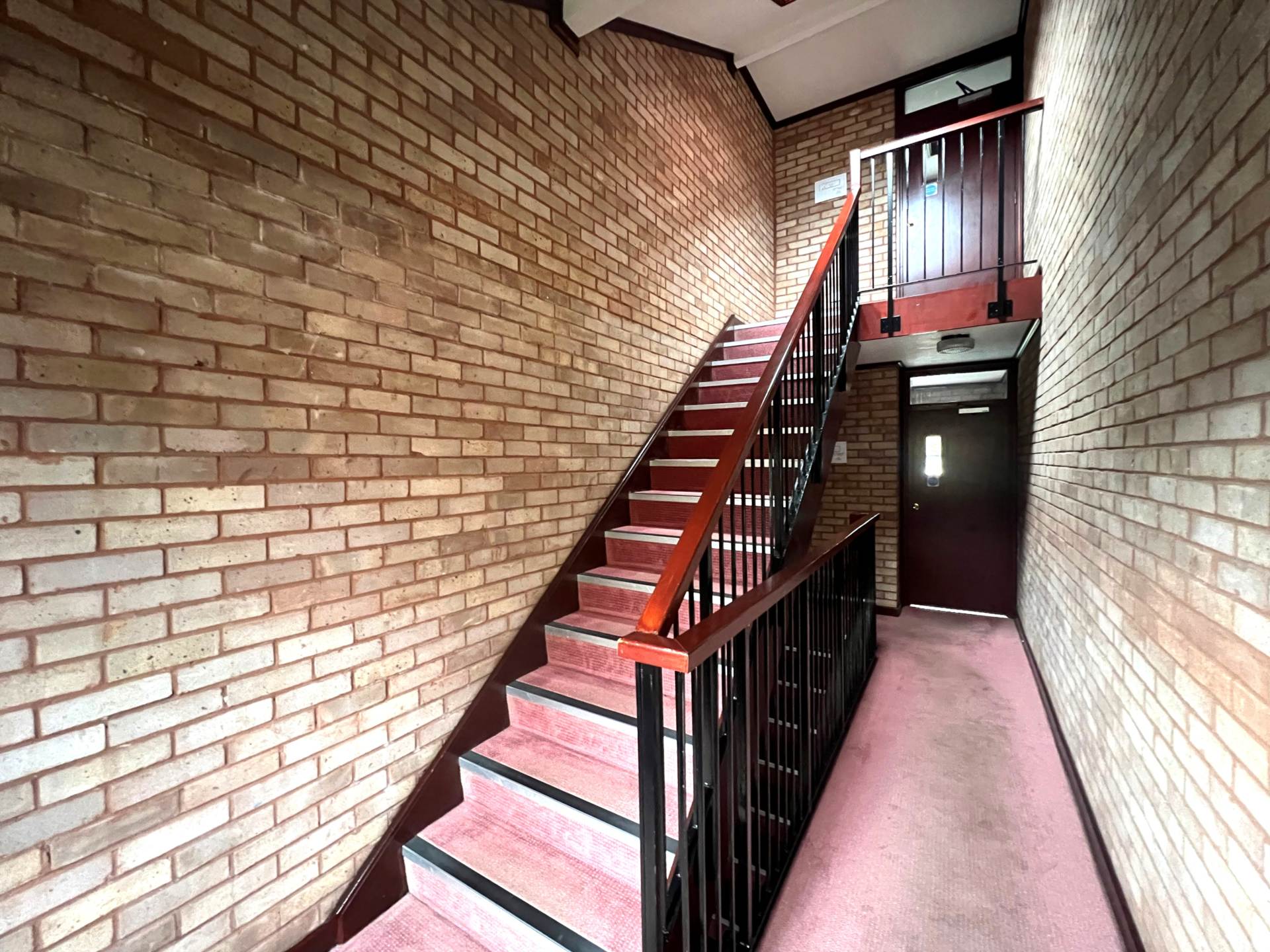 Coptefield Drive, Belvedere ** VIDEO & 3D FLOORPLAN AVAILABLE **, Image 2