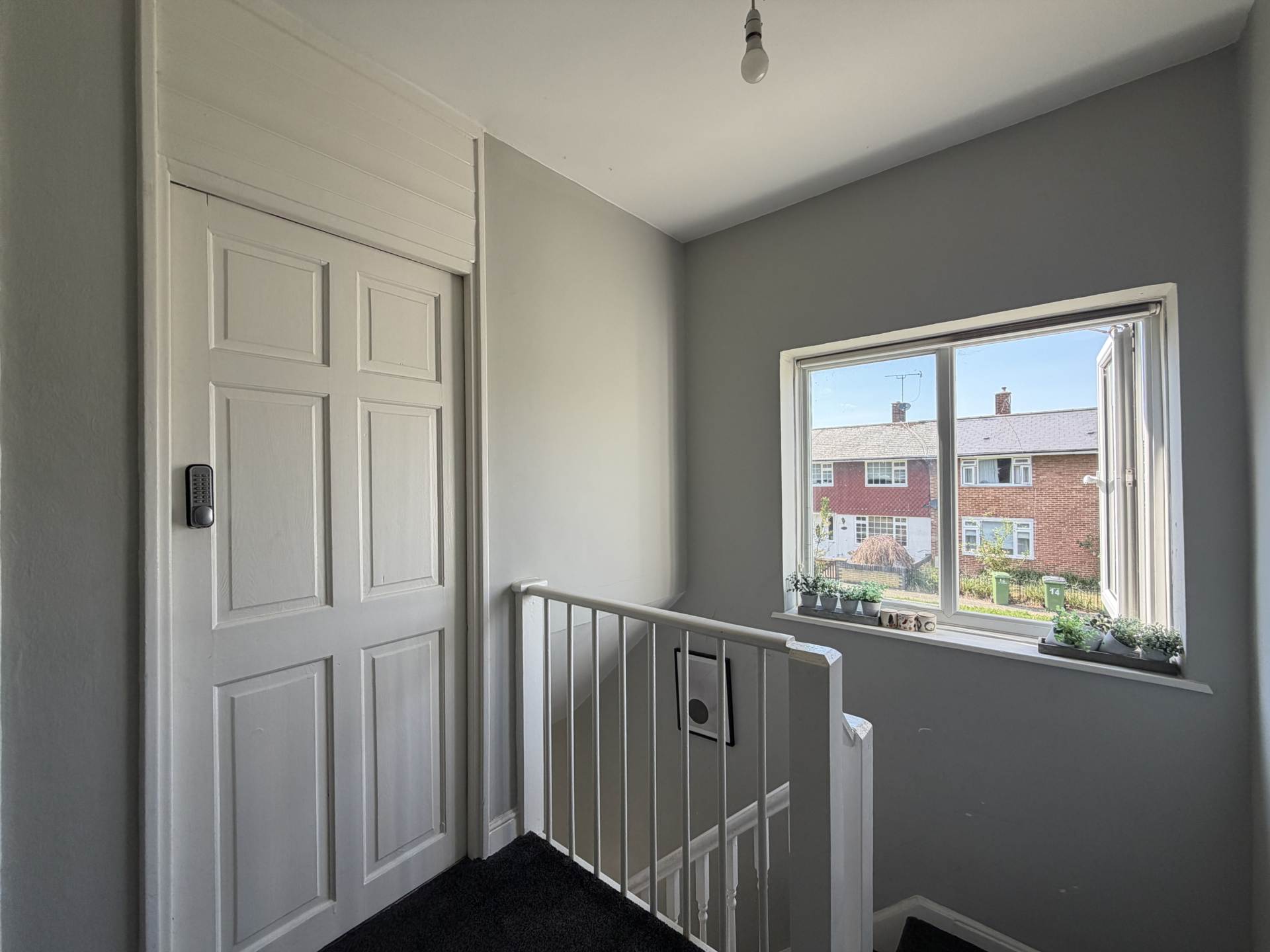 Felixstowe Road, London SE2 9QW ** VIDEO & 3D FLOORPLAN AVAILABLE **, Image 7