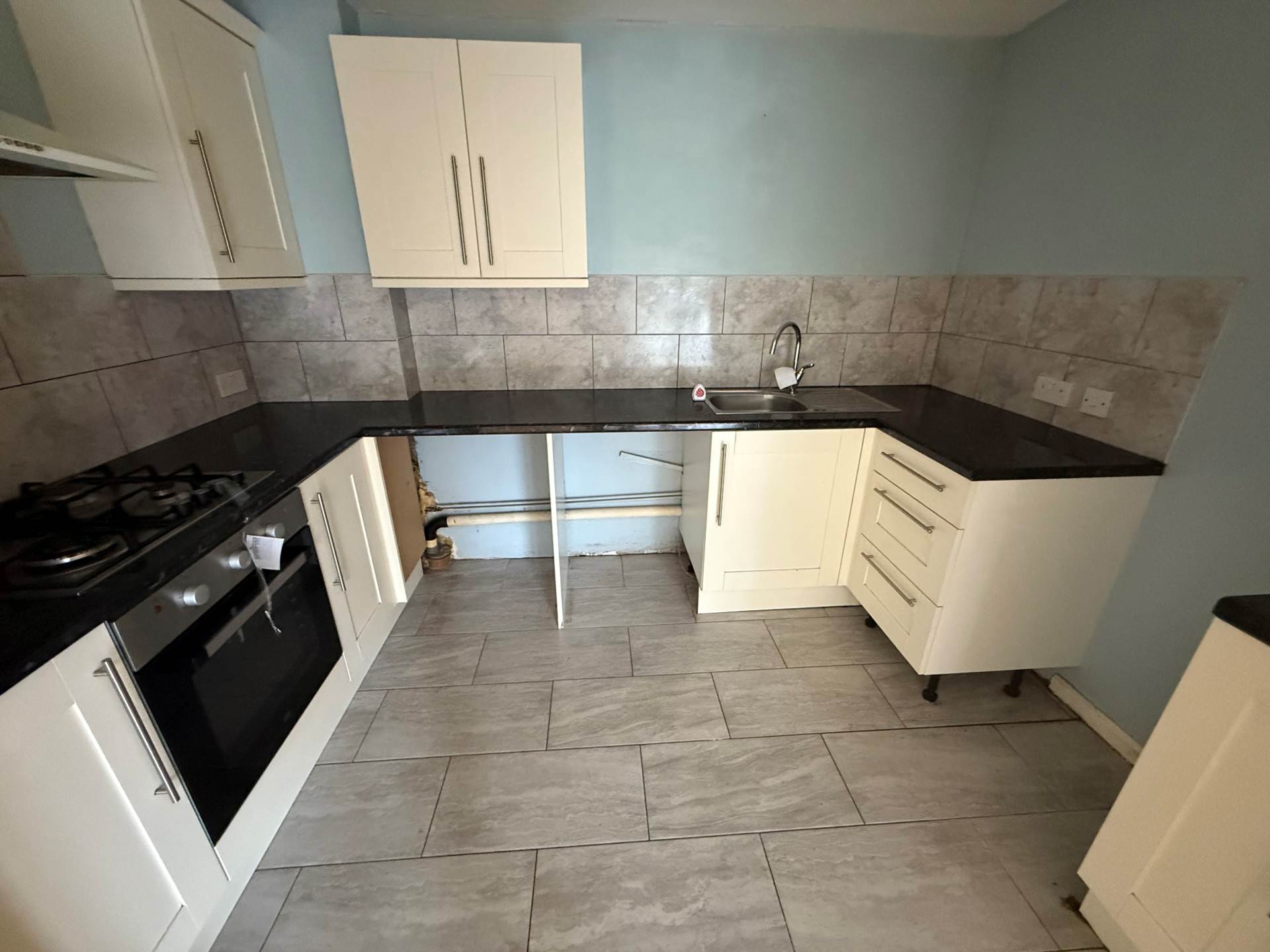 Blyth House, Erith  ** VIDEO & 3D FLOORPLAN AVAILABLE **, Image 6