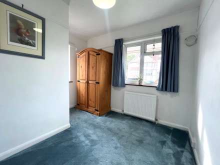 Castleton Avenue, Barnehurst, Image 7