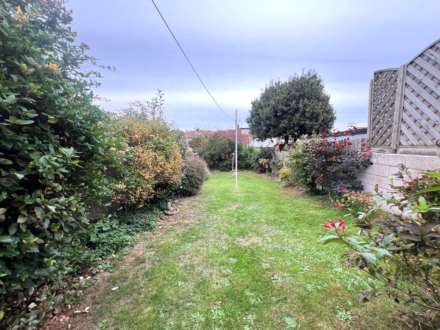 Castleton Avenue, Barnehurst, Image 8