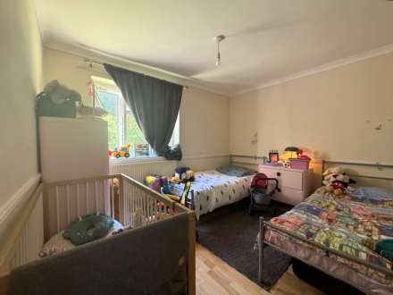 Commonwealth Way, London ** 3D FLOORPLAN AVAILABLE **, Image 6