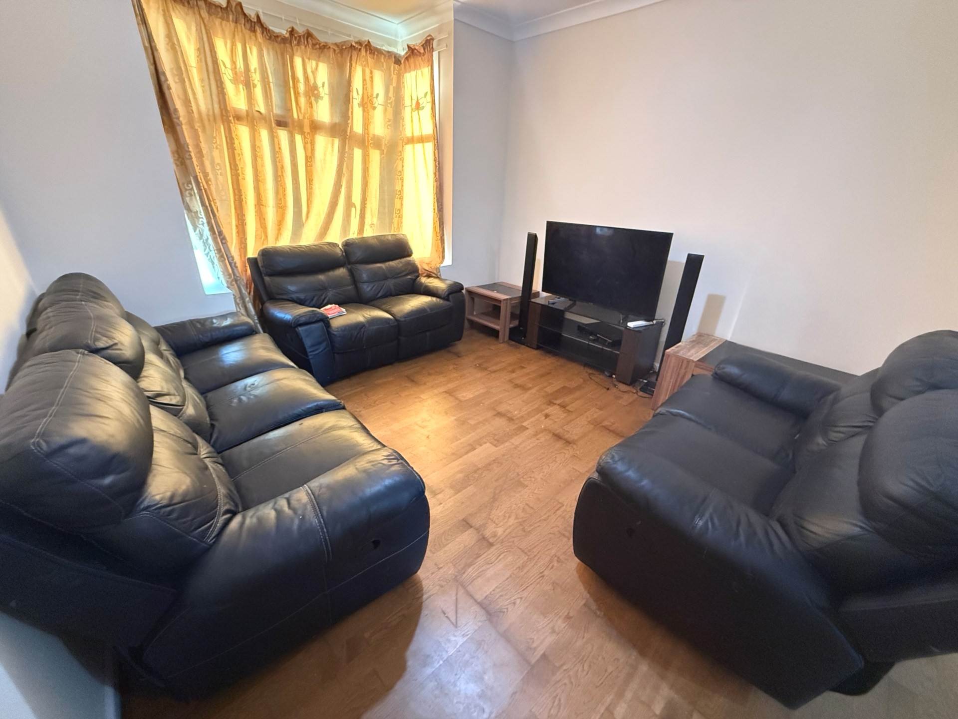 Larner Road, Erith  ** VIDEO & 3D FLOORPLAN AVAILABLE **, Image 4