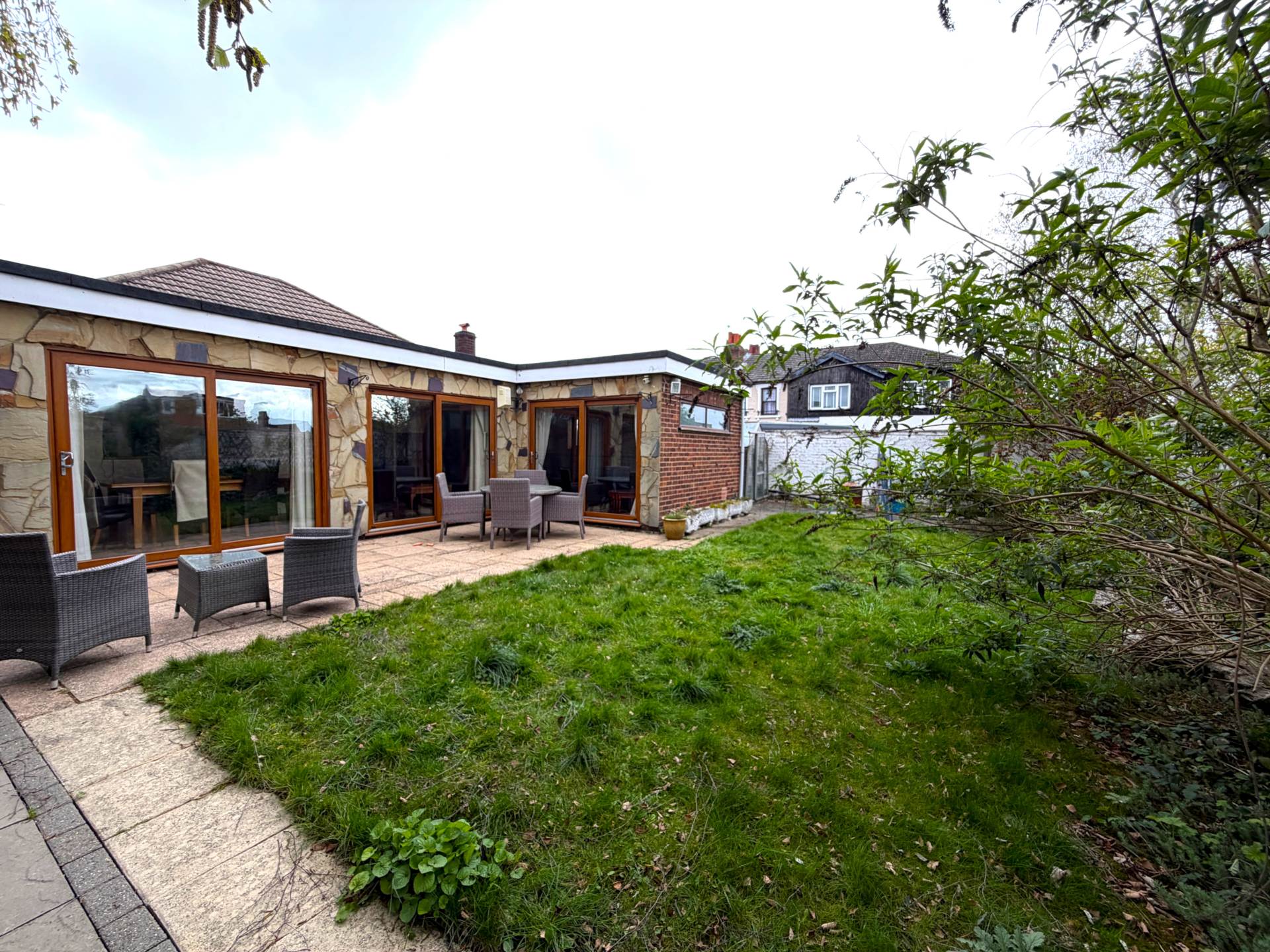 Stapley Road, Belvedere ** VIDEO & 3D FLOORPLAN AVAILABLE **, Image 17