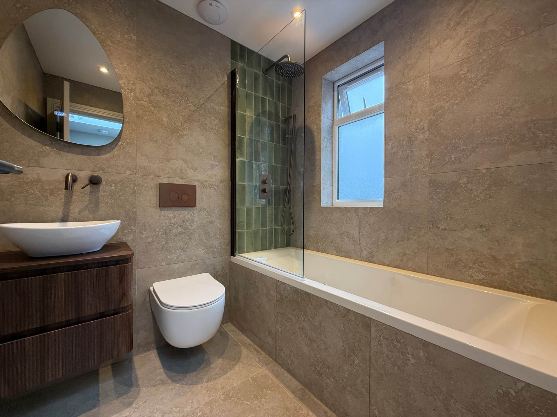 Bostall Lane, London  ** VIDEO & 3D FLOORPLAN AVAILABLE **, Image 22