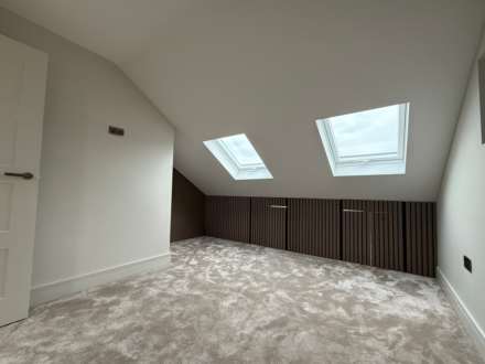 Bostall Lane, London  ** VIDEO & 3D FLOORPLAN AVAILABLE **, Image 19