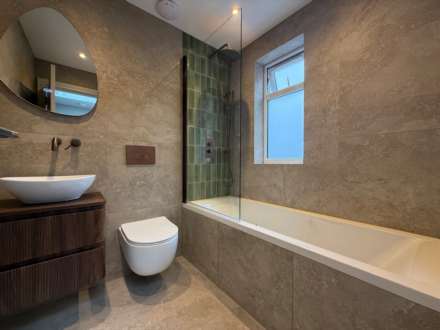 Bostall Lane, London  ** VIDEO & 3D FLOORPLAN AVAILABLE **, Image 22