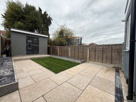 Bostall Lane, London  ** VIDEO & 3D FLOORPLAN AVAILABLE **, Image 24