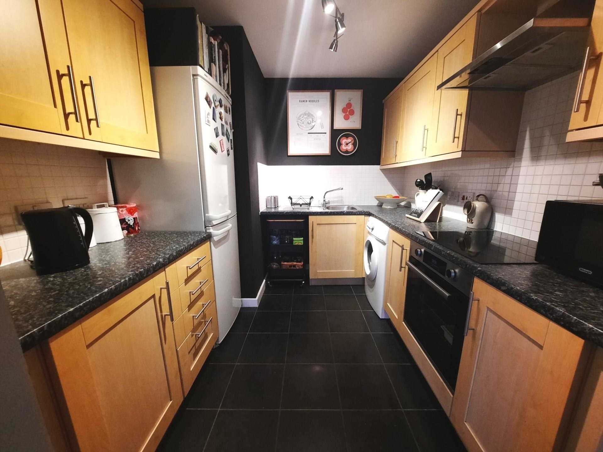 Longmarsh Lane, London ** VIDEO & 3D FLOORPLAN AVAILABLE **, Image 6