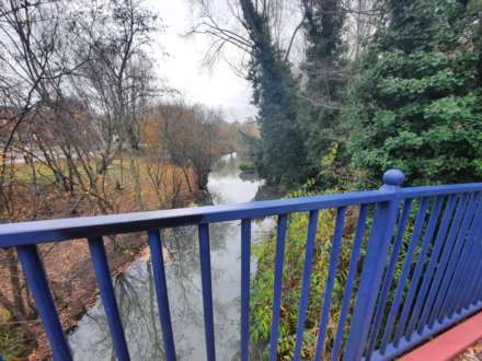 Longmarsh Lane, London ** VIDEO & 3D FLOORPLAN AVAILABLE **, Image 11