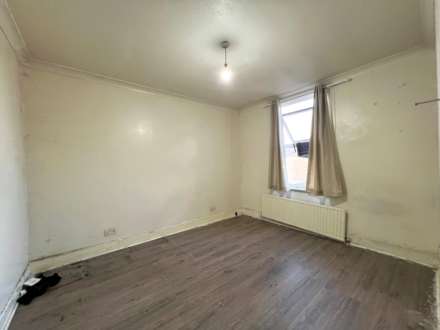 McLeod Road, London  ** VIDEO & 3D FLOORPLAN AVAILABLE **, Image 10