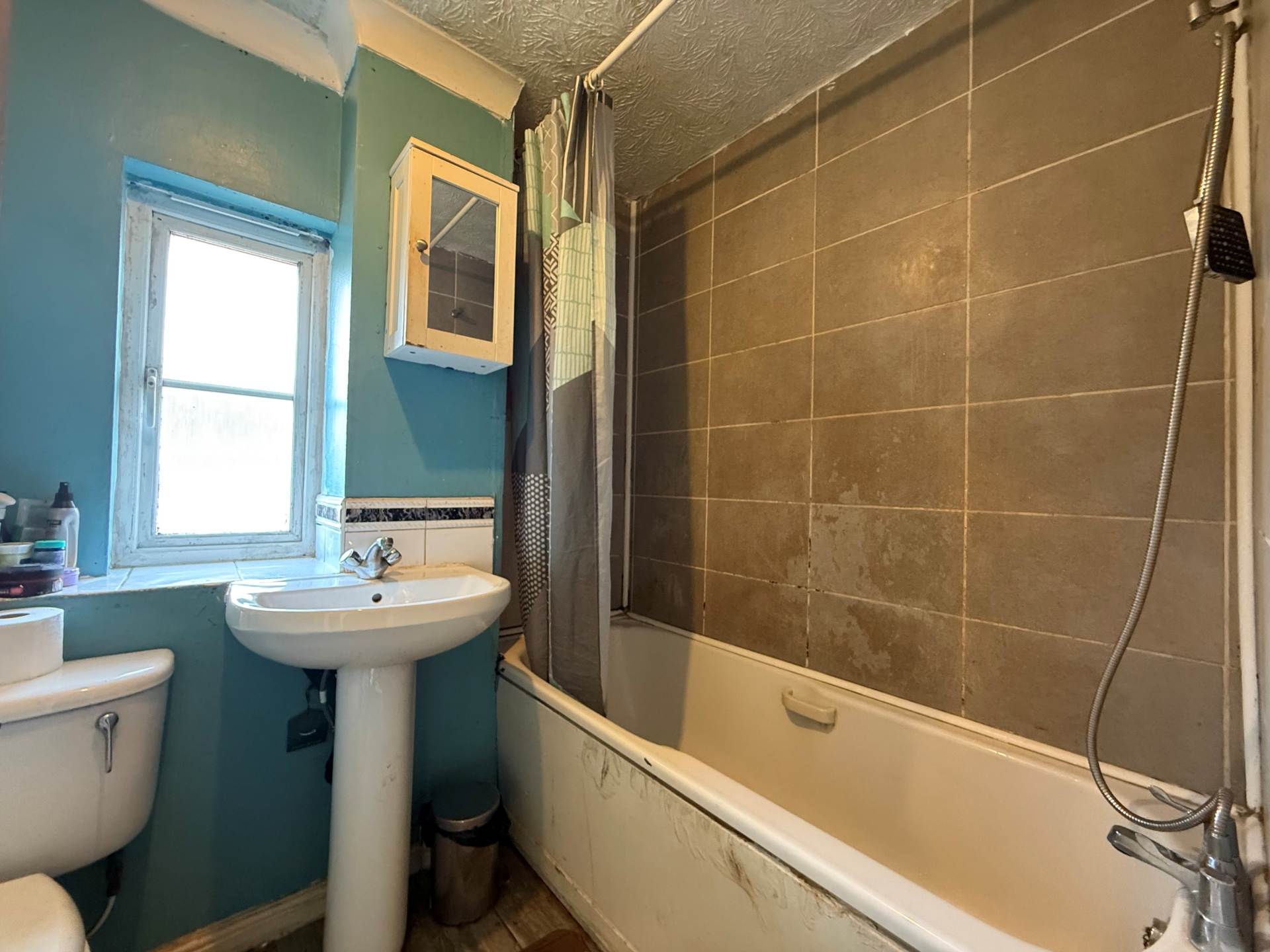 Arden Close, London ** 3D FLOORPLAN AVAILABLE **, Image 10