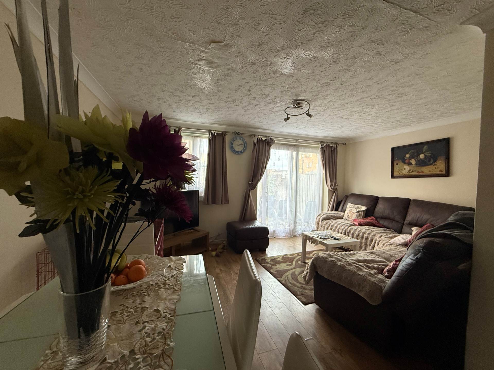 Arden Close, London ** 3D FLOORPLAN AVAILABLE **, Image 4