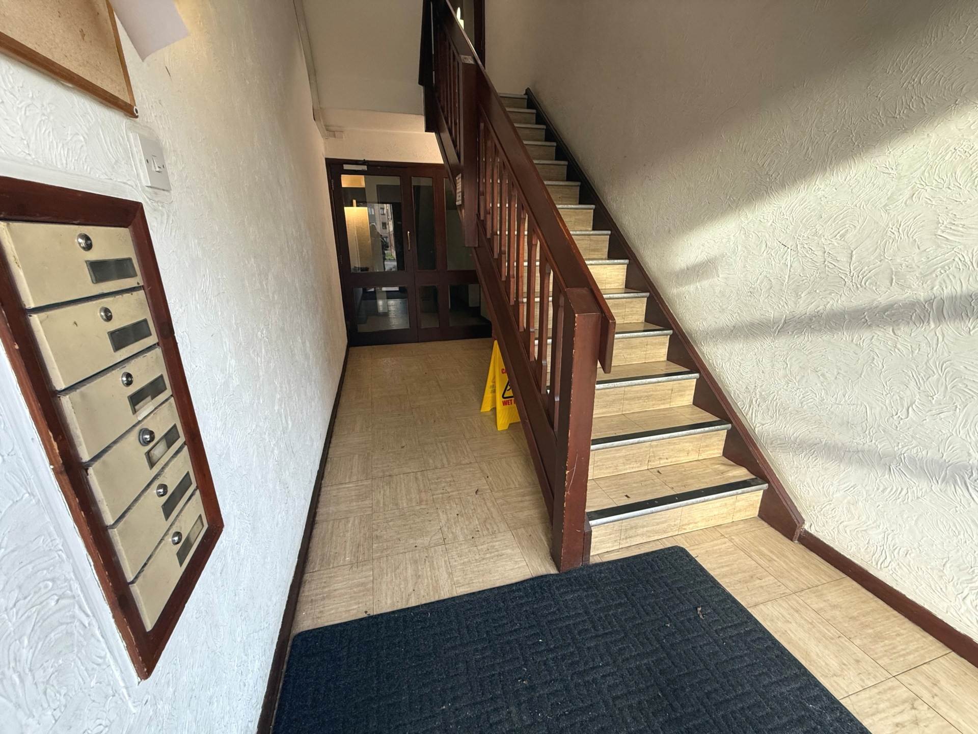 Cricketers Close, Erith, Image 3