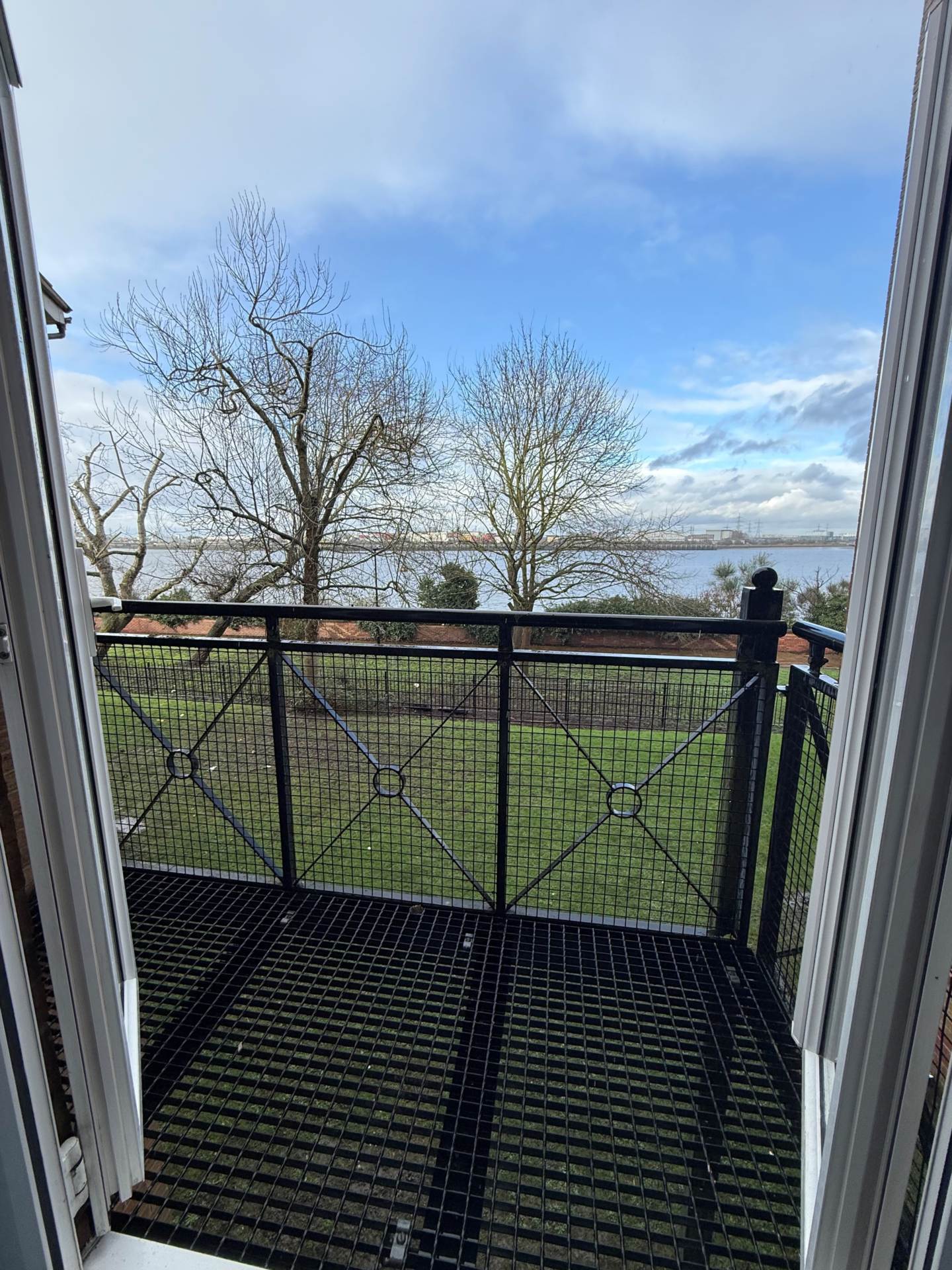 Greenhaven Drive, London  ** VIDEO & 3D FLOORPLAN AVAILABLE **, Image 17