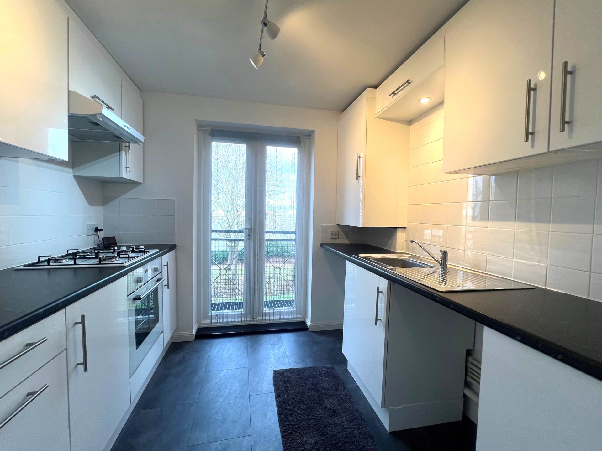 Greenhaven Drive, London  ** VIDEO & 3D FLOORPLAN AVAILABLE **, Image 5