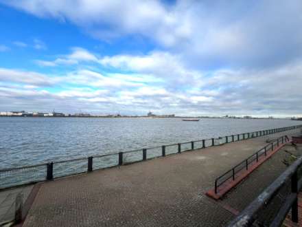 Greenhaven Drive, London  ** VIDEO & 3D FLOORPLAN AVAILABLE **, Image 3