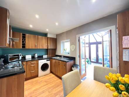 Old Manor Way, Bexleyheath DA7 6NG ** 3D FLOORPLAN AVAILABLE **, Image 4