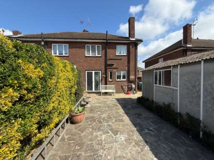 Alderney Road, Slade Green, Erith, Image 18