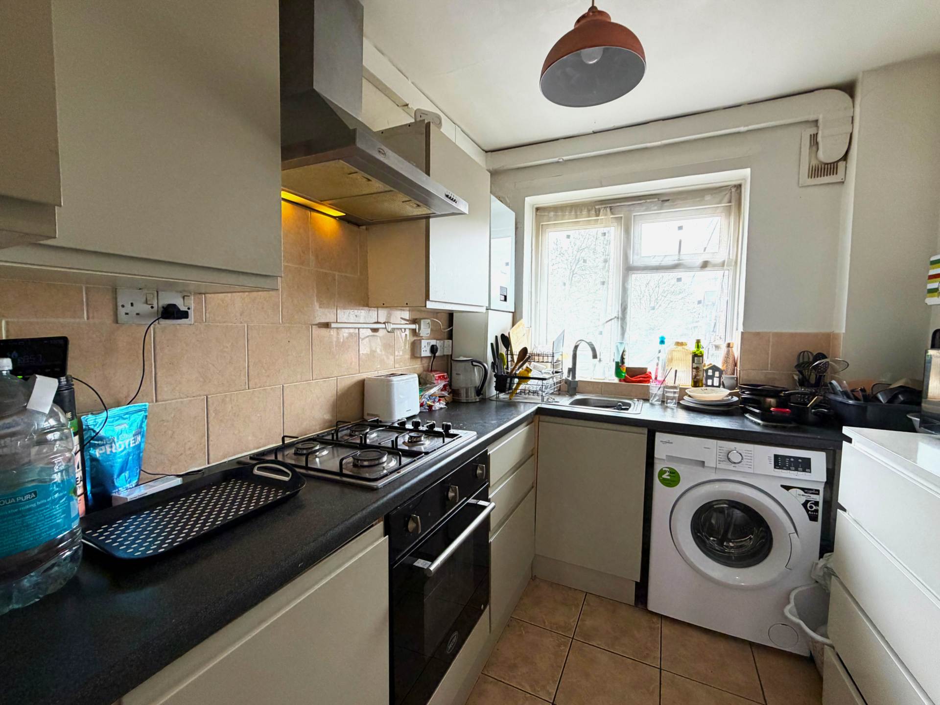 Chalcombe Road, Abbey Wood ***3D FLOORPLAN & VIDEO  AVAILABLE ***, Image 3