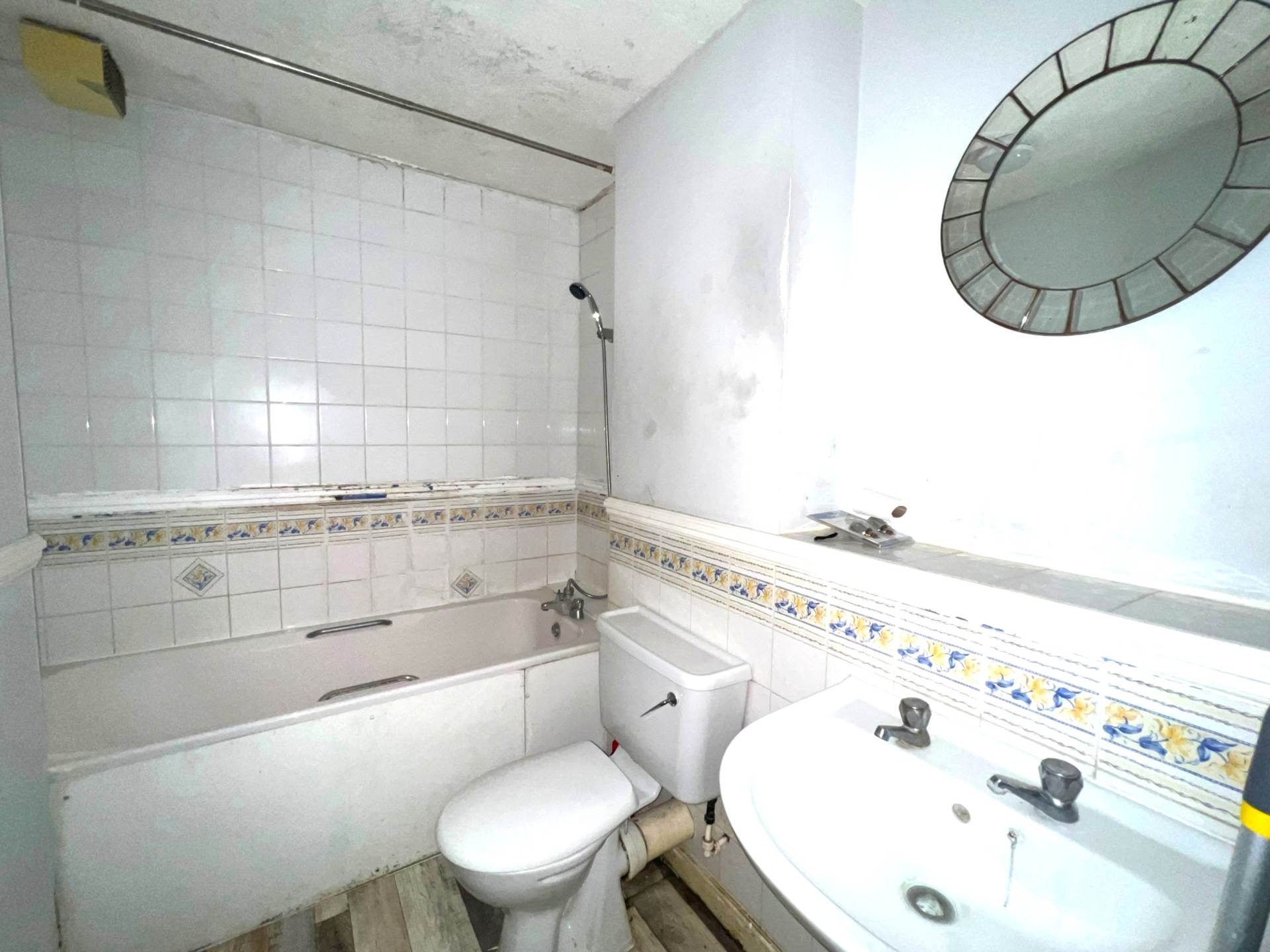 Chandlers Drive, Erith ** VIDEO & 3D FLOORPLAN AVAILABLE **, Image 6