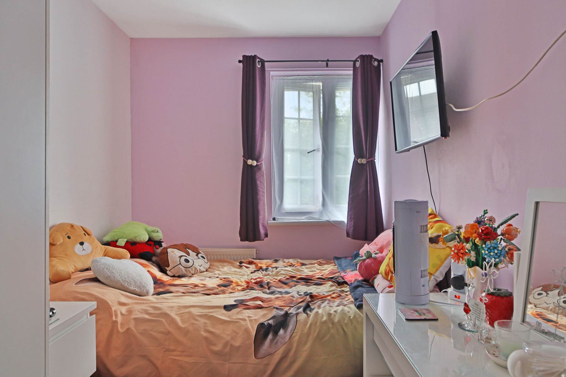 Longworth Close, London **3D FLOORPLAN AVAILABLE **, Image 18