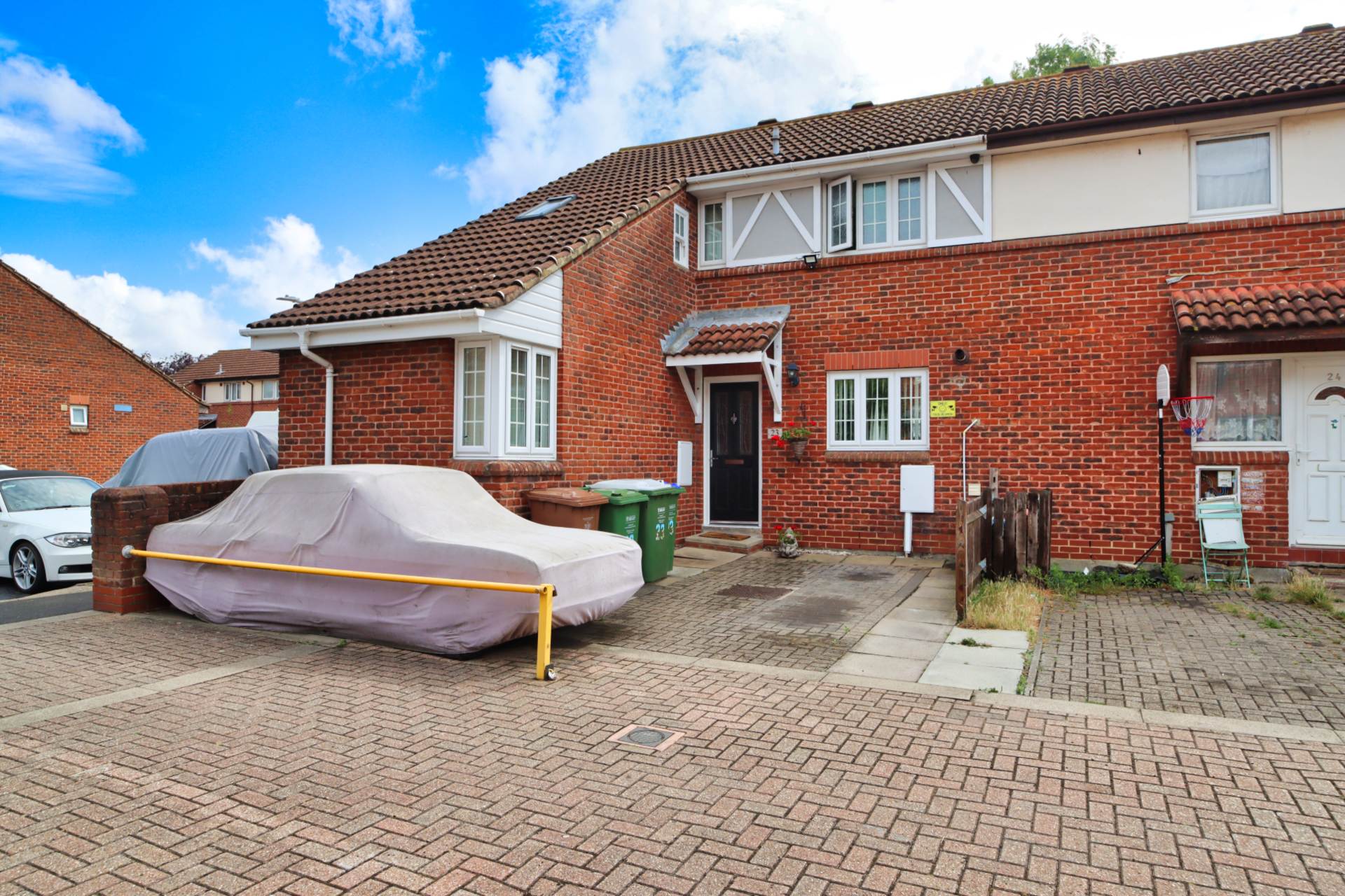 Longworth Close, London **3D FLOORPLAN AVAILABLE **, Image 27