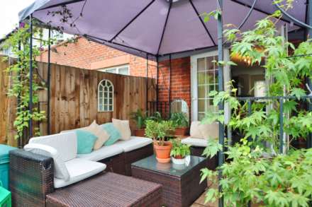 Longworth Close, London **3D FLOORPLAN AVAILABLE **, Image 22