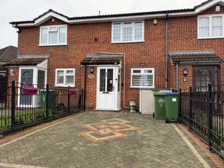 Foxhollow Drive, Bexleyheath ** VIDEO & 3D FLOORPLAN AVAILABLE **