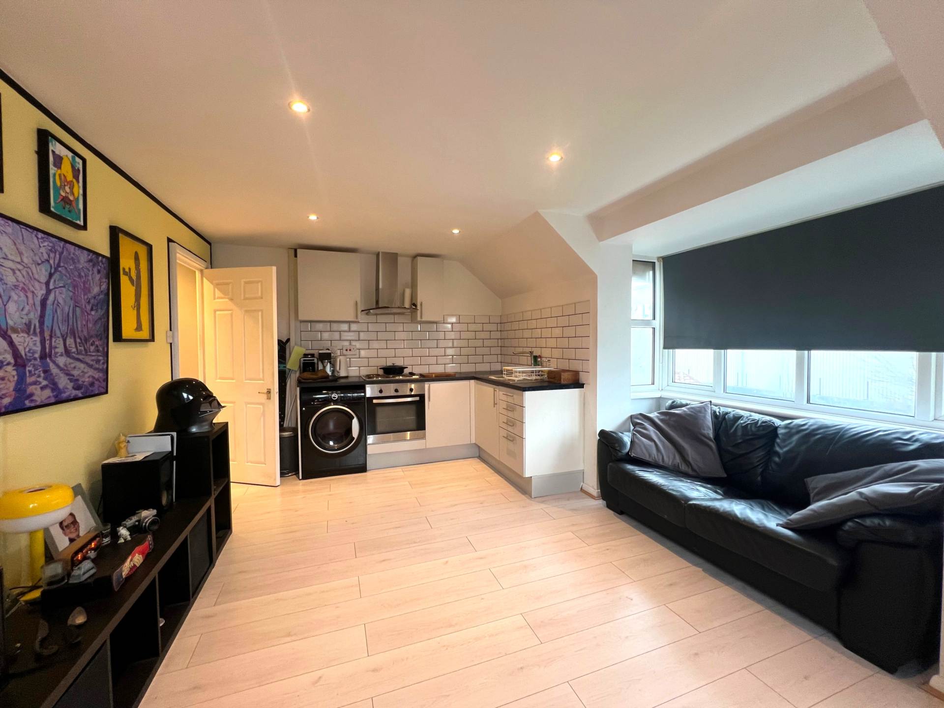 Frobisher Road, Erith ***3D FLOORPLAN & VIDEO  AVAILABLE ***, Image 3
