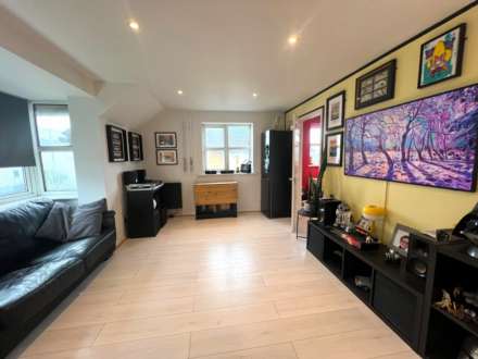 Frobisher Road, Erith ***3D FLOORPLAN & VIDEO  AVAILABLE ***, Image 4