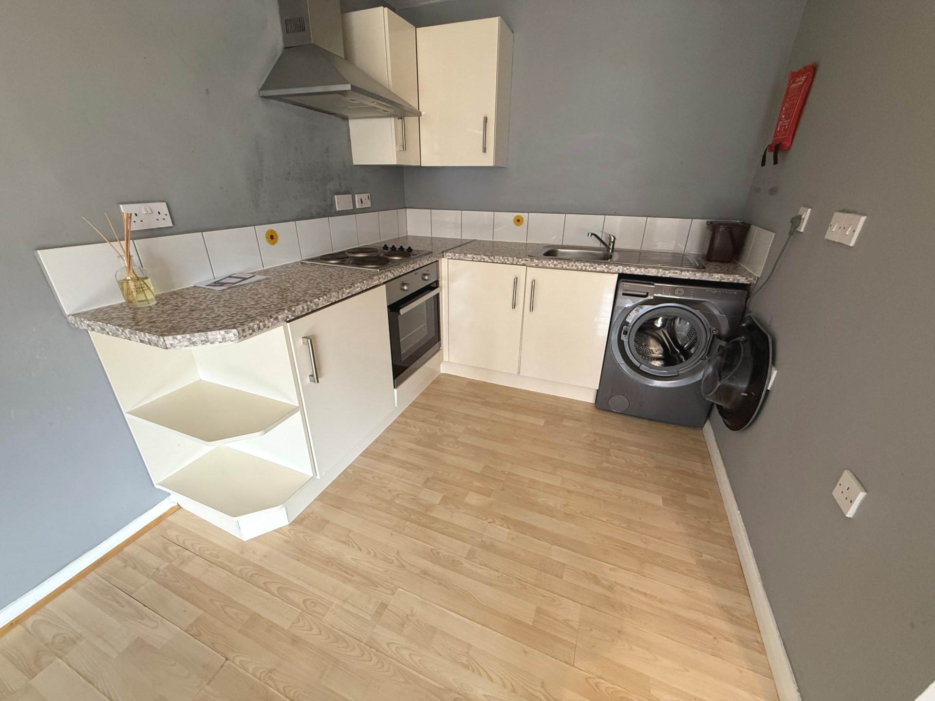 Frobisher Road, Erith  ** VIDEO & 3D FLOORPLAN AVAILABLE **, Image 4