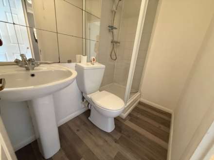Frobisher Road, Erith  ** VIDEO & 3D FLOORPLAN AVAILABLE **, Image 8