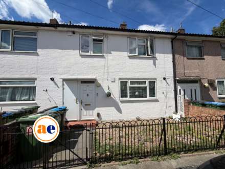 Peterstone Road, Abbey Wood ** VIDEO & 3D FLOORPLAN AVAILABLE **