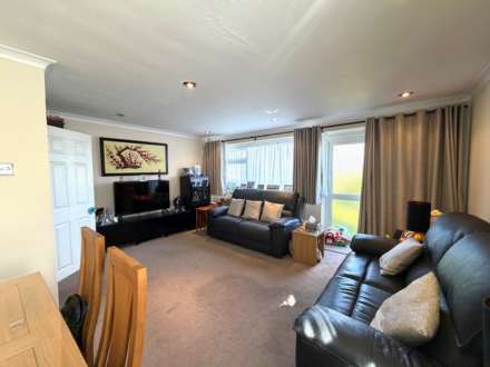 Elmfield Court, Welling ***3D FLOORPLAN & VIDEO  AVAILABLE ***, Image 4