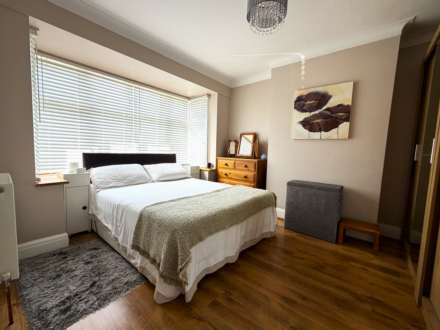 Highmead, London  ***3D FLOORPLAN & VIDEO  AVAILABLE ***, Image 15