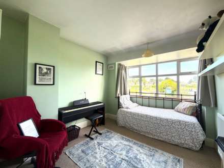 Highmead, London  ***3D FLOORPLAN & VIDEO  AVAILABLE ***, Image 17